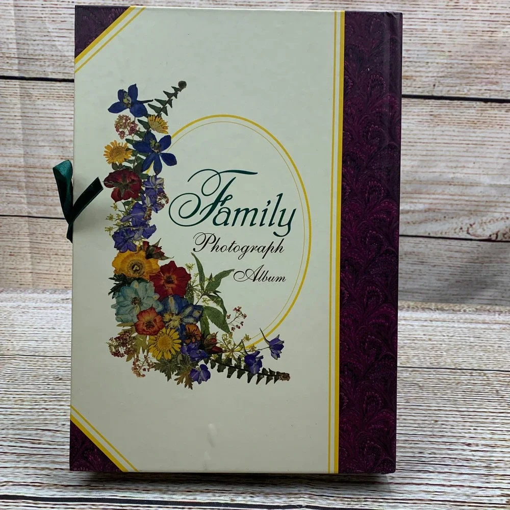 Vintage Family Photograph‎ Album Keepsake Flowers Green Ribbon Tie Closure